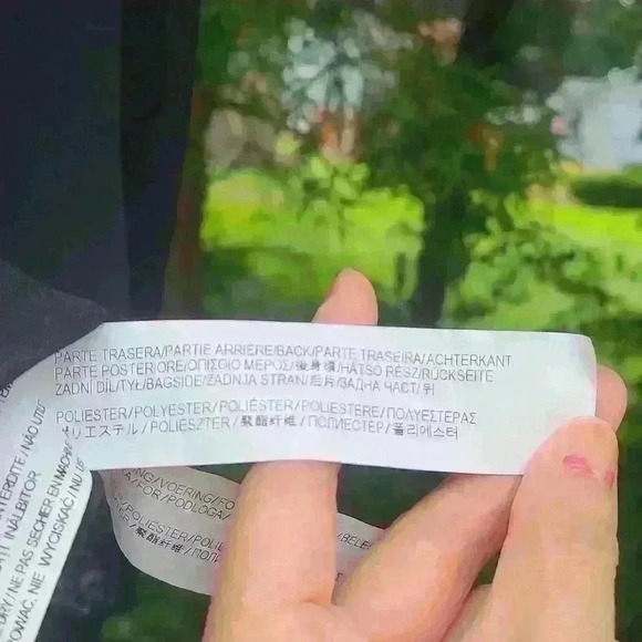 zara NWOT black sequins top  size xs - Picture 9 of 10